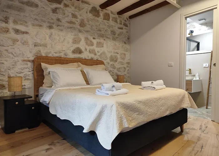 Casa Di Luna *