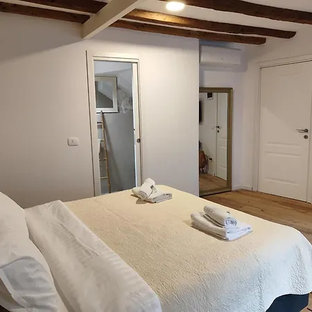 Casa Di Luna شقة